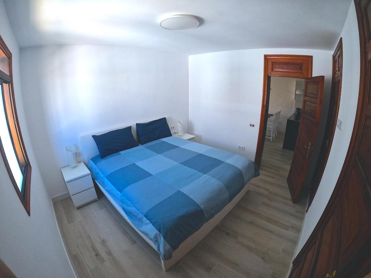 Parque Santiago I - 2 Bedroom - 1 Bathroom - Open Plan Living - Kitchen Area - Extra Large Balcony - First Floor Apartment Playa de las Americas  Exterior foto